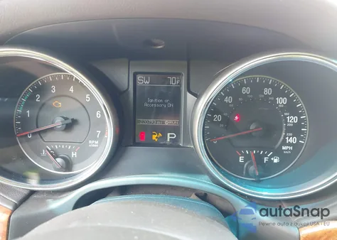 2012 Jeep Grand Cherokee Overland z USA, uszkodzony, nr VIN 1C4RJFCG6CC113499